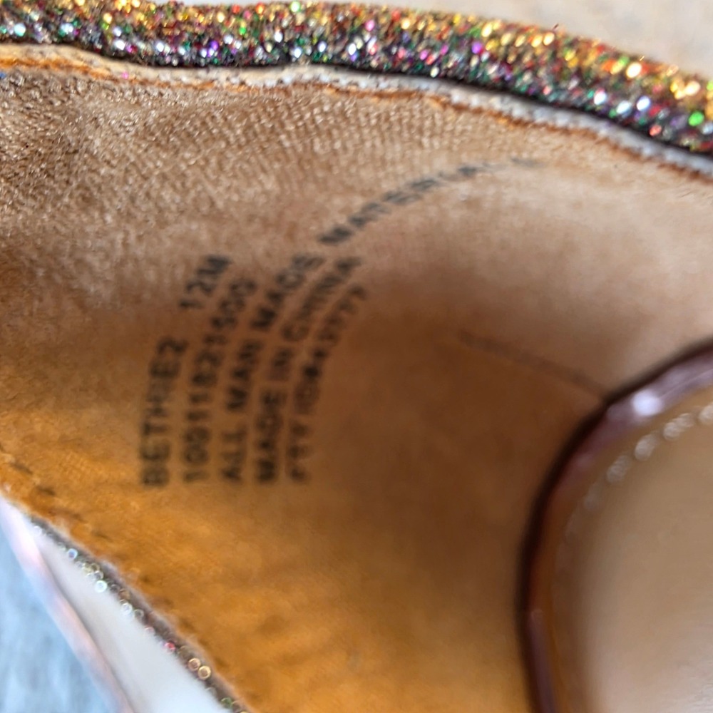 Wild Pair Women's Bronze Glitter Heels Stilettos Ankle Strap Square Toe 12M NEW‎ - Picture 7 of 7